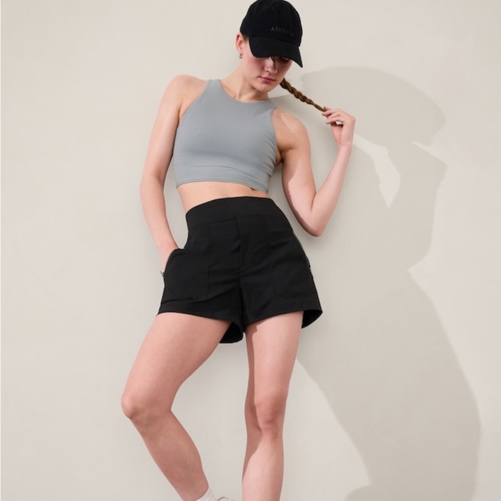 Altheta Trekkie North Mid Rise Short sz 4